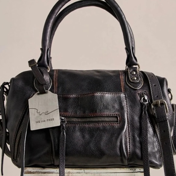 Free People Handbags - $178! Free People We The Free BABY EMERSON LEATHER TOTE BAG Black NEW
